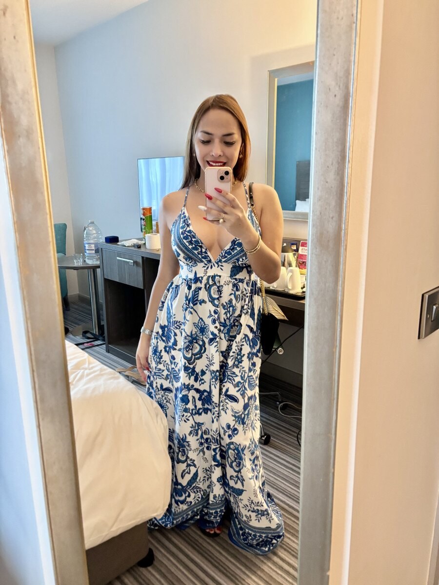 Demi – Passive Feminine Transgender Woman New